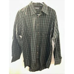 Lands and green and blue plaid, long sleeve button down collared shirt￼